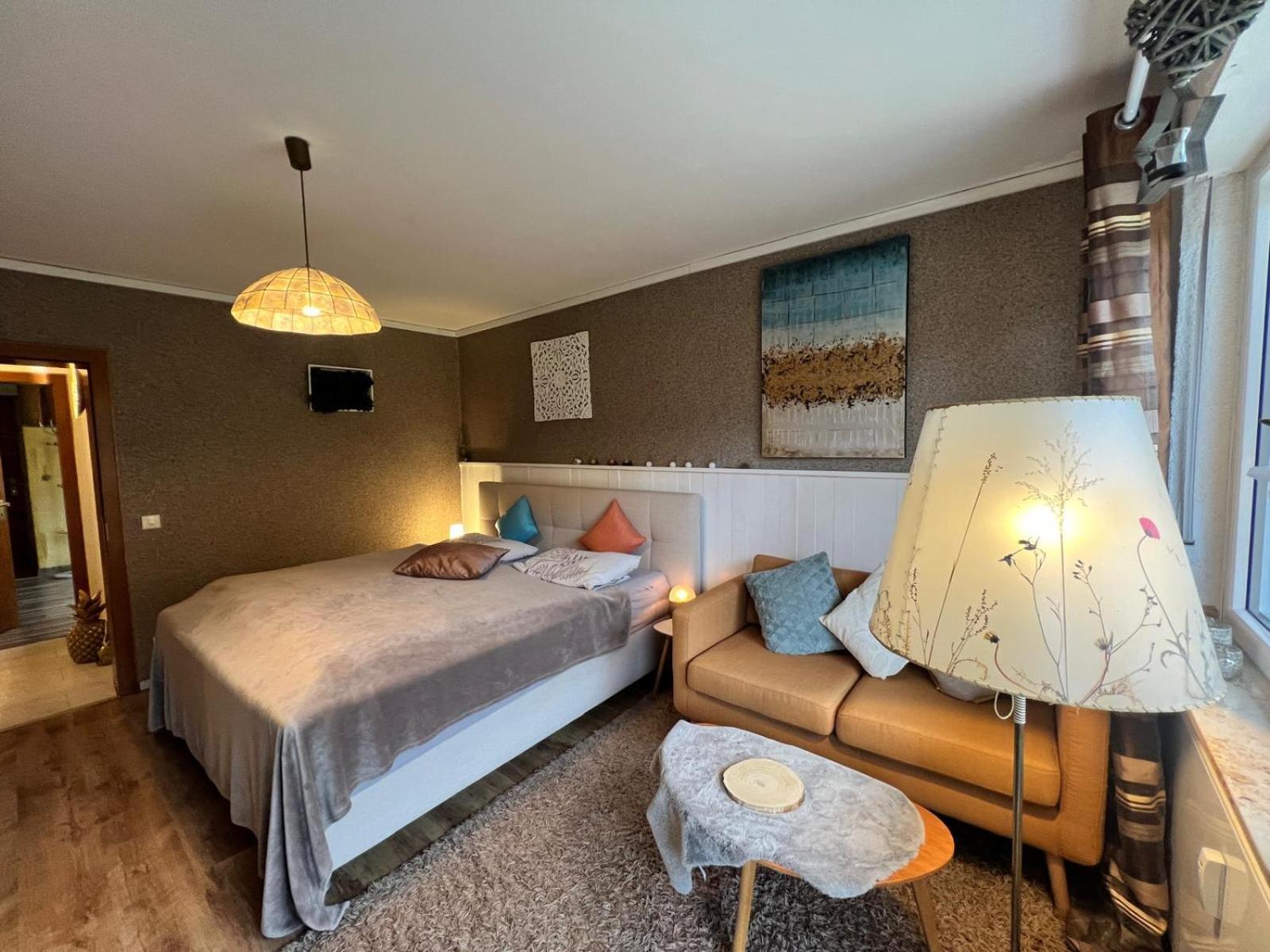 Marburg Apartment Pfiffige Luisa In Ruhiger Waldrandlage Mit Balkon Und Wintergarten Kültér fotó